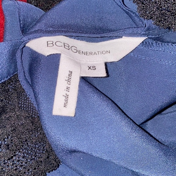 BCBG Blue & Black Ruffle Lace  Sleeveless Blouse Size X Small - Picture 5 of 12